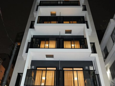 02_北東面外観夜景