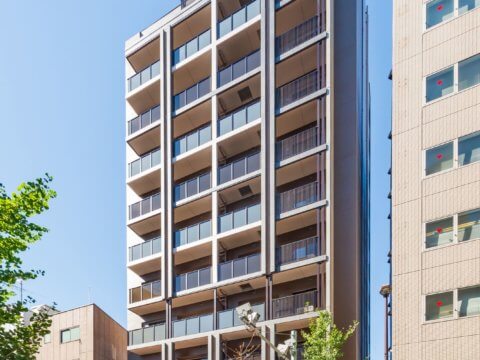 1．北東側外観 (2)